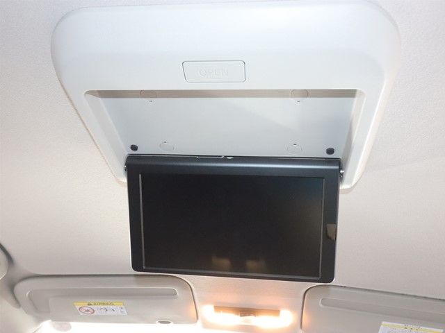 NISSAN SERENA  S-HYBRID 2018 Image 31