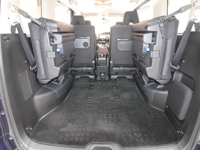 NISSAN SERENA  S-HYBRID 2018 Image 31