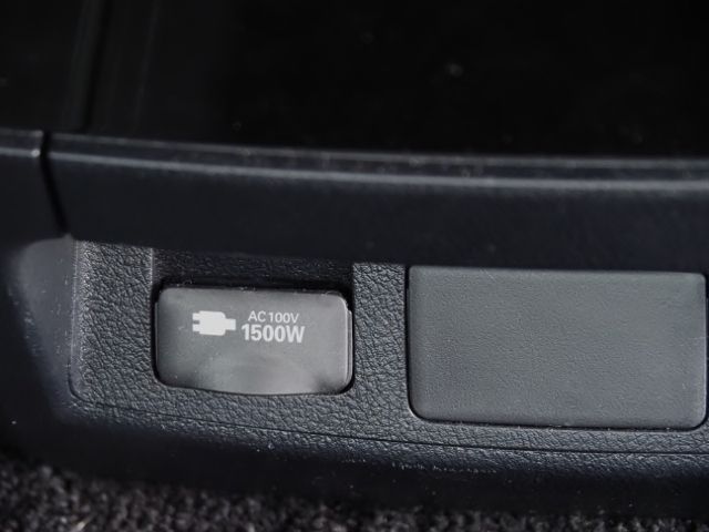 TOYOTA ALPHARD HYBRID 4WD 2023 Image 31