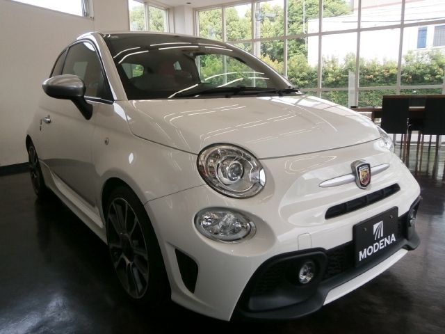 FIAT ABARTH 595 2019 Image 31
