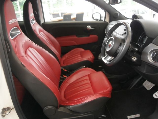 FIAT ABARTH 595 2019 Image 31