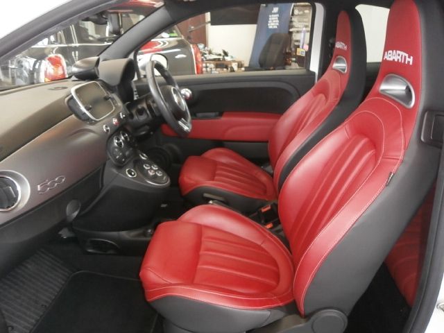 FIAT ABARTH 595 2019 Image 31