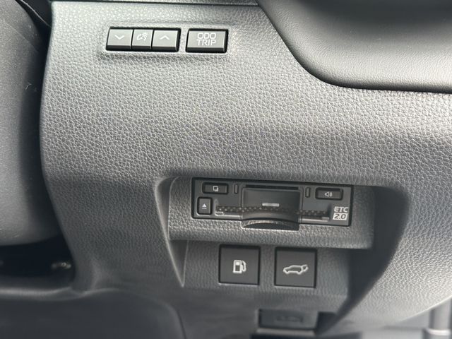 TOYOTA CROWN SPORT 2024 Image 31