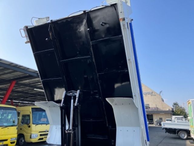 ISUZU FORWARD 2014 Image 31