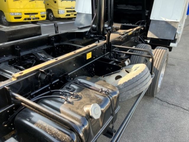 ISUZU FORWARD 2014 Image 31