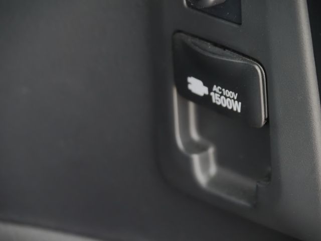 TOYOTA ALPHARD HYBRID 4WD 2020 Image 31