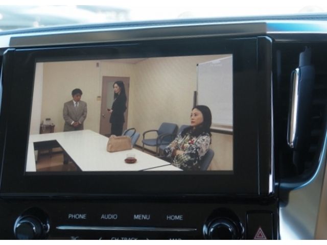 TOYOTA ALPHARD HYBRID 4WD 2021 Image 31