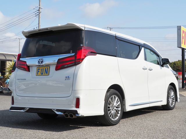 TOYOTA ALPHARD HYBRID 4WD 2021 Image 31