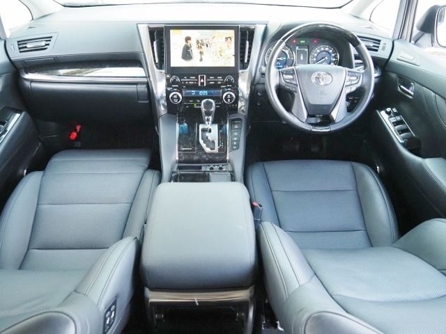 TOYOTA ALPHARD HYBRID 4WD 2021 Image 31