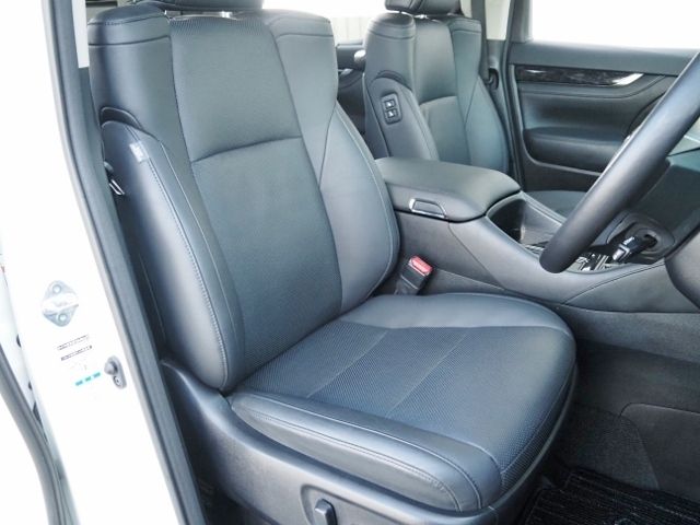 TOYOTA ALPHARD HYBRID 4WD 2021 Image 31