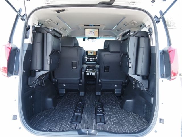 TOYOTA ALPHARD HYBRID 4WD 2021 Image 31