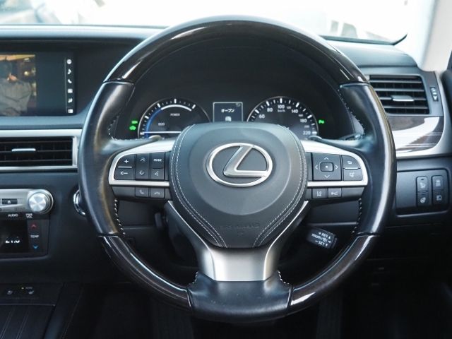 TOYOTA LEXUS GS300H 2020 Image 31