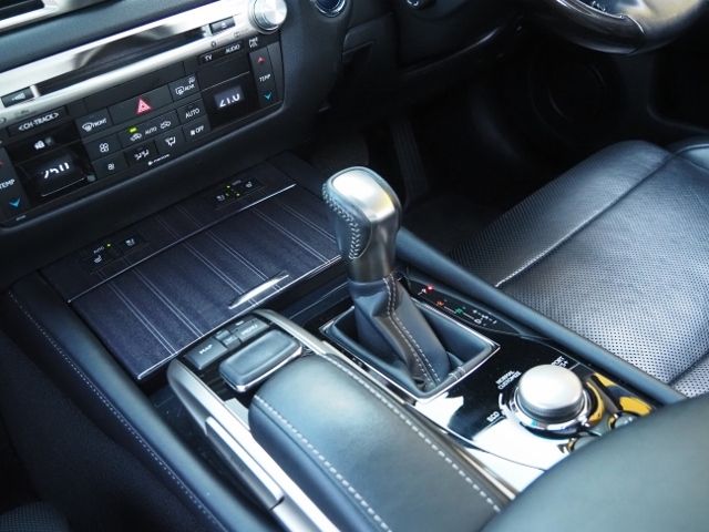 TOYOTA LEXUS GS300H 2020 Image 31