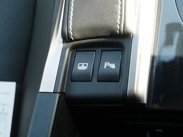 TOYOTA LEXUS GS300H 2020 Image 31