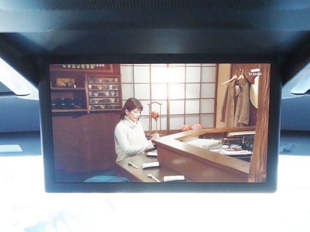 TOYOTA ALPHARD HYBRID 2023 Image 31