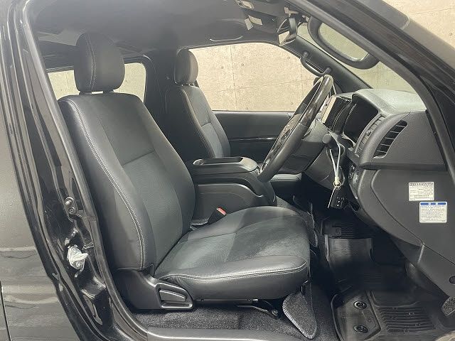 TOYOTA HIACE VAN 2WD 2021 Image 31