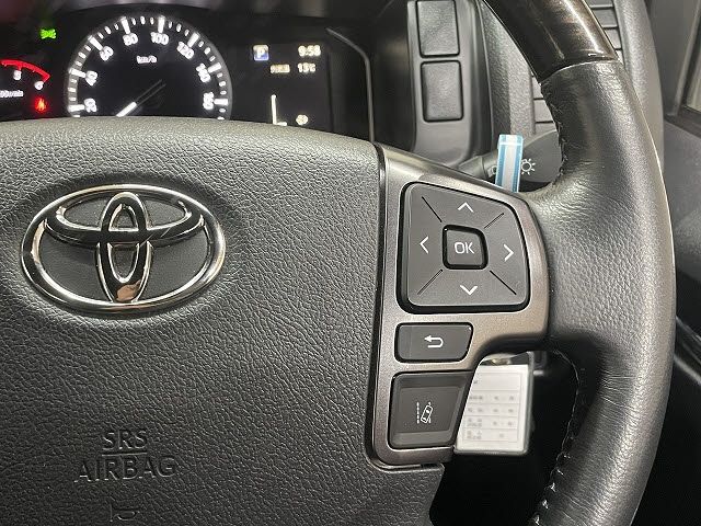 TOYOTA HIACE VAN 2WD 2021 Image 31