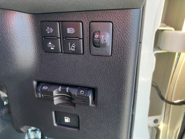 TOYOTA COASTER BIG VAN 2018 Image 31