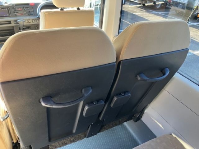 TOYOTA COASTER BIG VAN 2018 Image 31