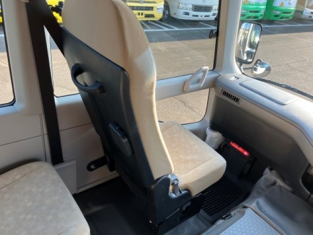 TOYOTA COASTER BIG VAN 2018 Image 31