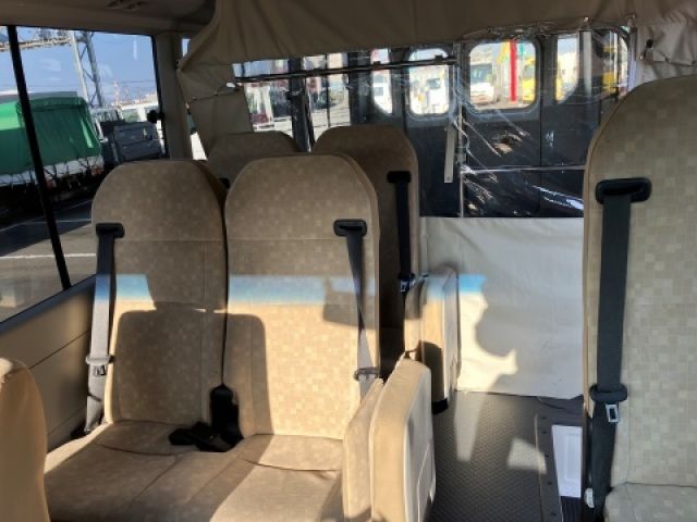 TOYOTA COASTER BIG VAN 2018 Image 31