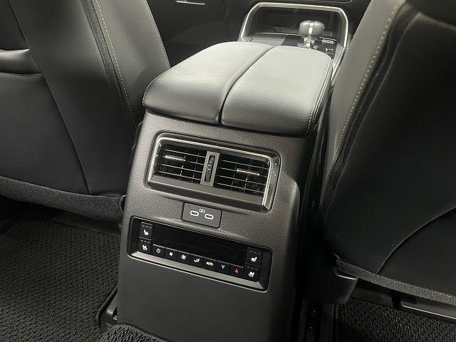 MAZDA CX-80 2024 Image 31