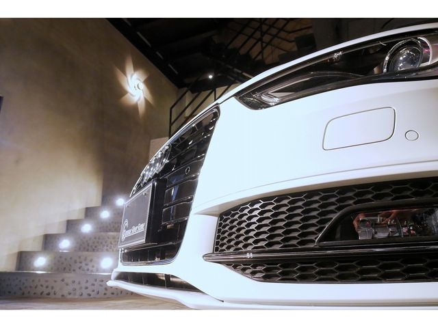 AUDI A4 AVANT 2013 Image 31