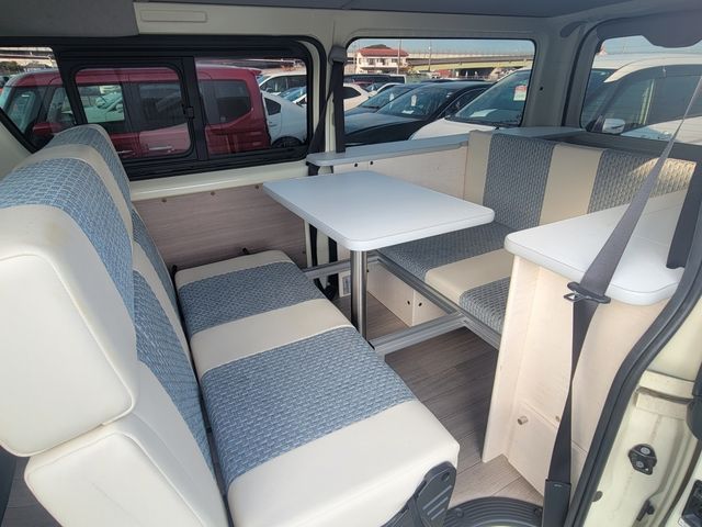 TOYOTA HIACE VAN 2WD 2021 Image 31