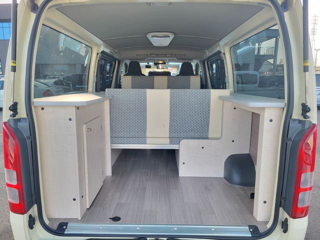TOYOTA HIACE VAN 2WD 2021 Image 31