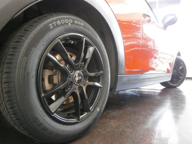 BMW MINI COOPER D 2018 Image 31