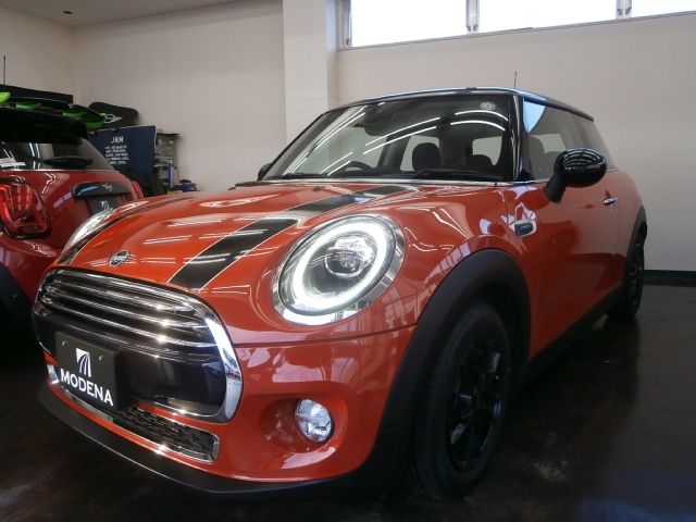 BMW MINI COOPER D 2018 Image 31
