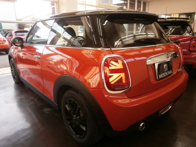 BMW MINI COOPER D 2018 Image 31