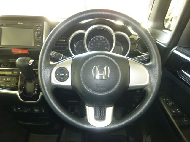 HONDA N BOX CUSTOM 4WD 2016 Image 31