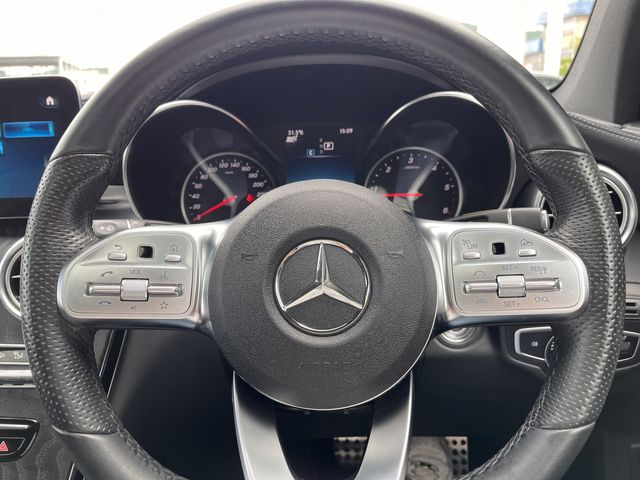 MERCEDES BENZ GLC CL 2019 Image 31