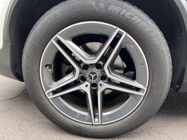 MERCEDES BENZ GLC CL 2019 Image 31