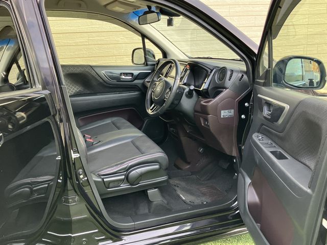 HONDA N-WGN CUSTOM 2015 Image 31