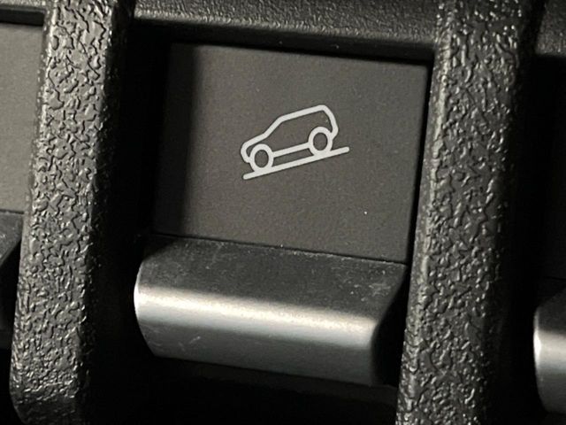 SUZUKI JIMNY NOMADE 2026 Image 31