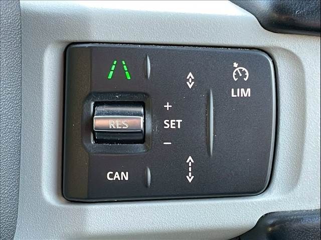 ROVER DEFENDER 2023 Image 31