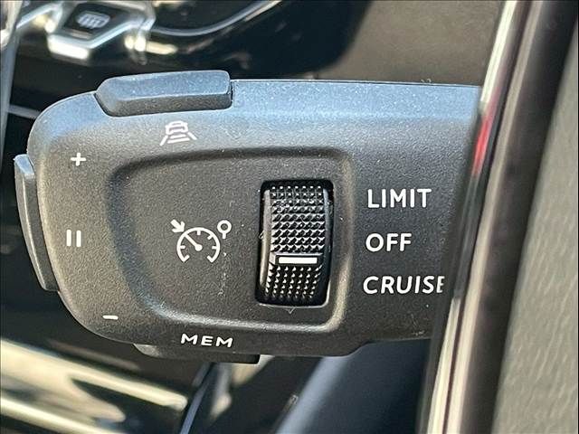 PEUGEOT 208 2020 Image 31