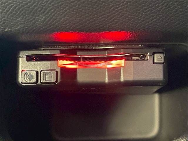 PEUGEOT 208 2020 Image 31