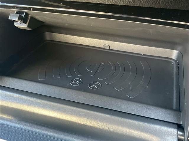 PEUGEOT 208 2020 Image 31