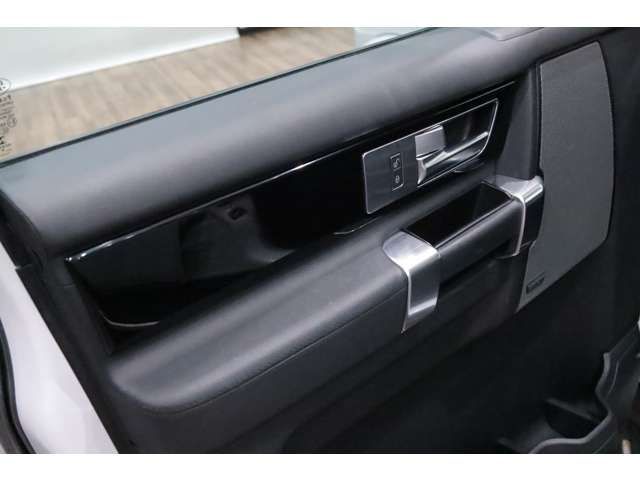 ROVER DISCOVERY 2016 Image 31