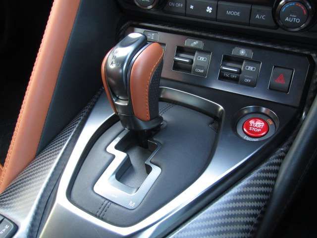 NISSAN GT-R 2020 Image 31