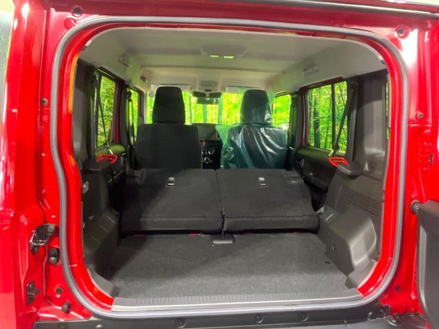 SUZUKI JIMNY NOMADE 2026 Image 31