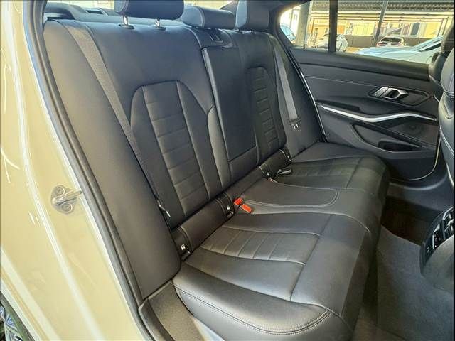 BMW 3SERIES SEDAN 2023 Image 31