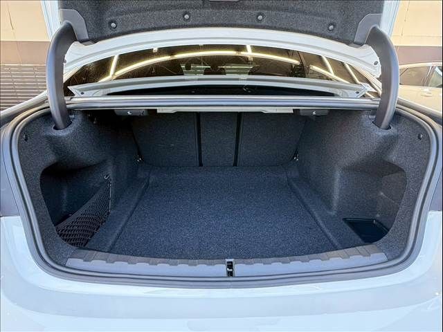 BMW 3SERIES SEDAN 2023 Image 31