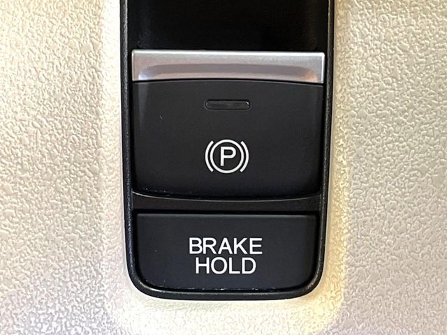 HONDA N BOX 2024 Image 31