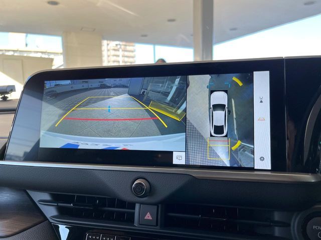 TOYOTA CROWN SEDAN HYBRID 2024 Image 31