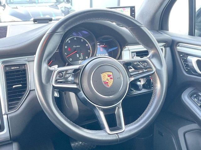 PORSCHE MACAN 2015 Image 31