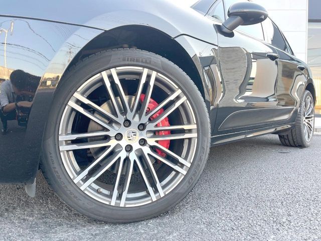 PORSCHE MACAN 2015 Image 31